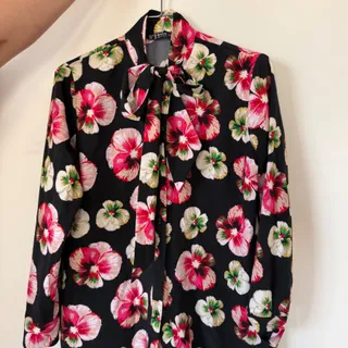 شومیز گلدار Zara