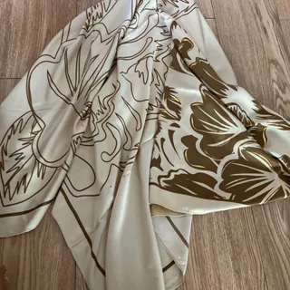 روسری خارجی
