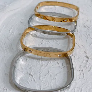 بنگل لاو کارتیه