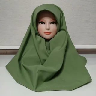 مقنعه تترون سبز کاملا نو
