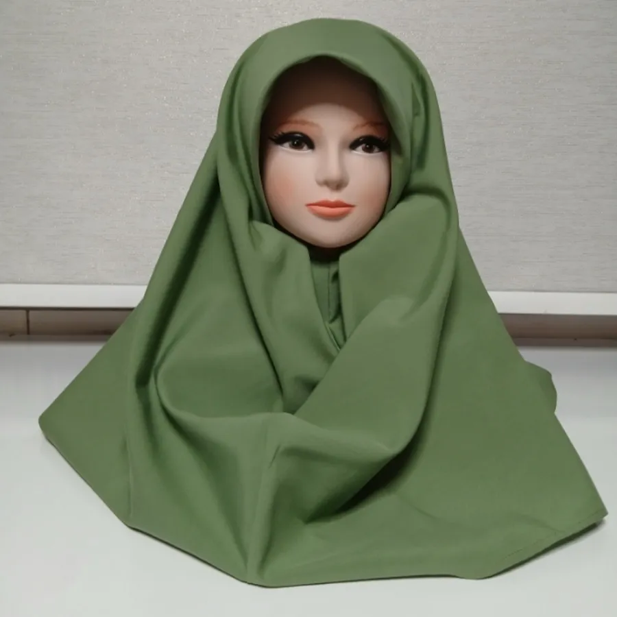 مقنعه تترون سبز کاملا نو