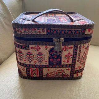 کیف صندوقی