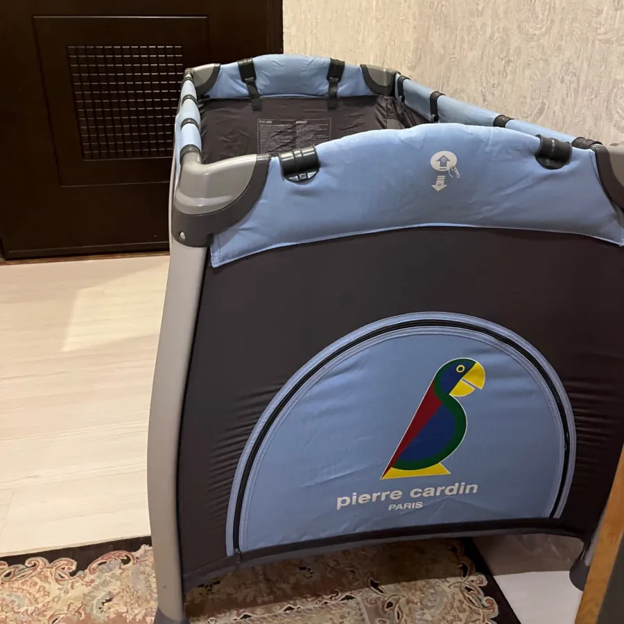 تخت پیرگاردن
