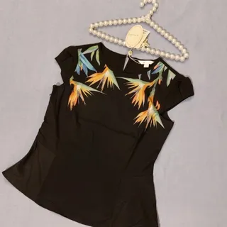 شومیز مجلسی با گل پرنده ی