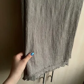 شال نخی دخترانه طرح پلیسه