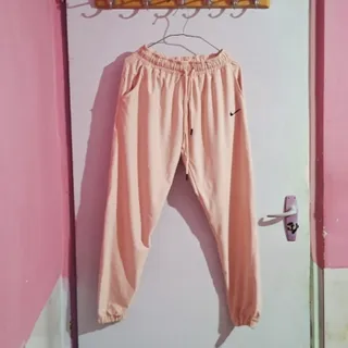 شلوار ورزشی زنانه