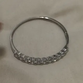 بنگل نگین اتمی