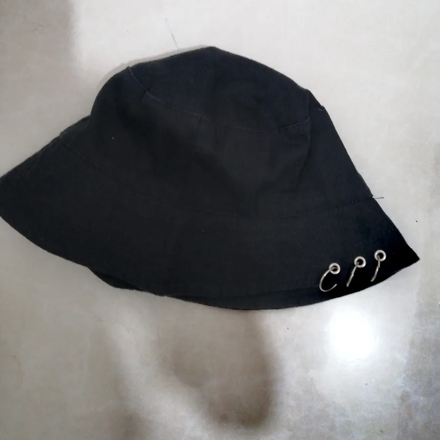 کلاه باکت