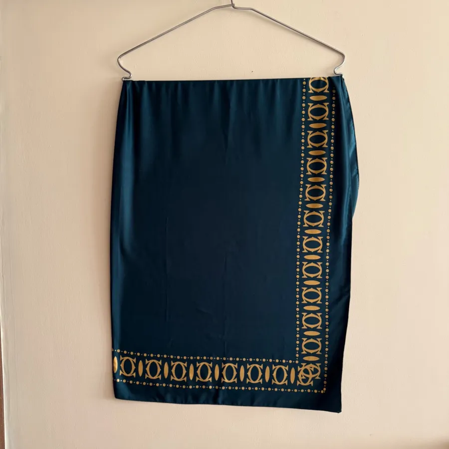 روسری ساتن
