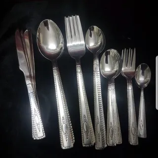 ست قاشق وچنگال
