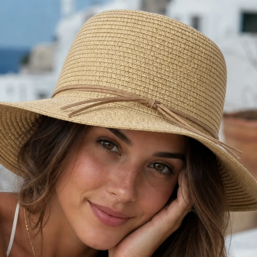 کلاه حصیری لبه پهن
