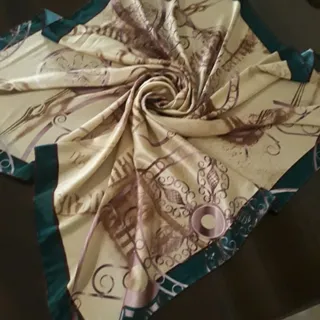 روسری ساتن ترک