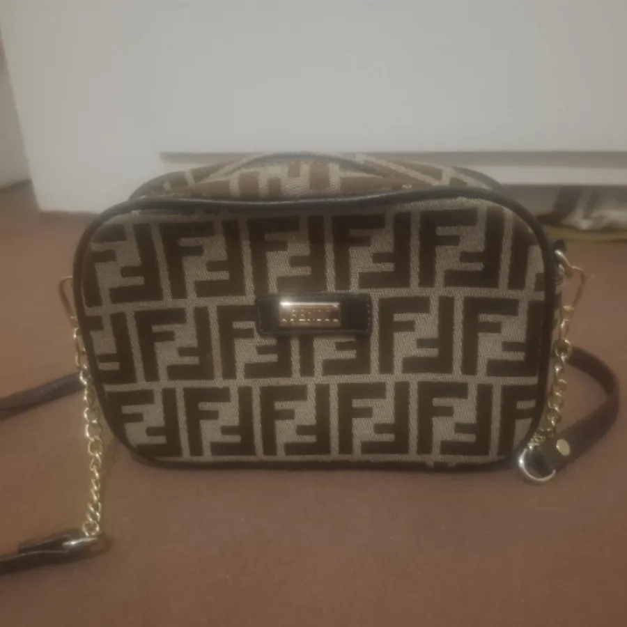 کیف فندی