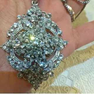 گردن بند مجلسی