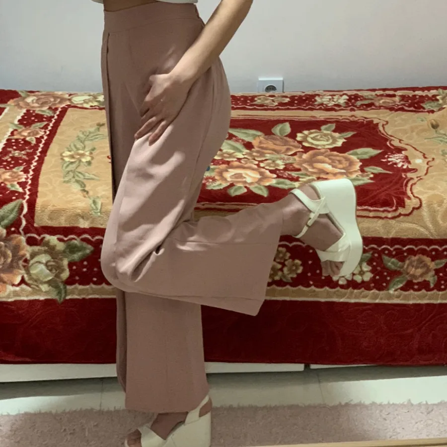 شلوار زنانه