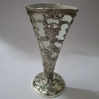 گلدان قدیمی سیلور