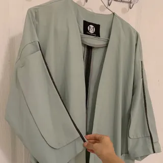 مانتو سبز