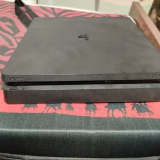 Ps4 slim