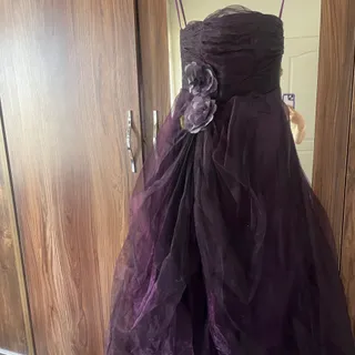پیراهن دکلته