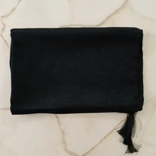 شال مشکی