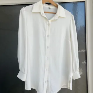 شومیز ابرو بادی
