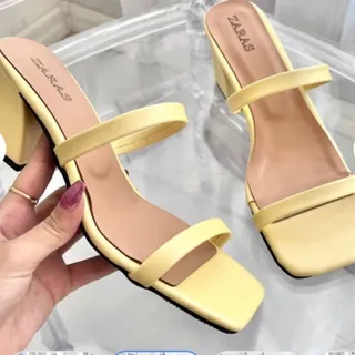 صندل زارا کاملا نو