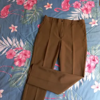 شلوار پارچه‌ای