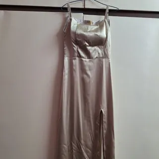پیراهن ساتن نباتی