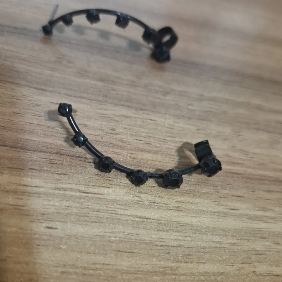 گوشواره طرح لاله گوش