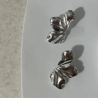 گوشواره دخترانه