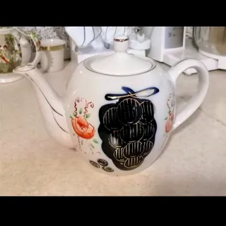 قوری گل انگوری ژاپنی قدیم