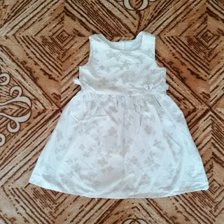 لباس بچگانه