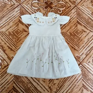 لباس بچگانه