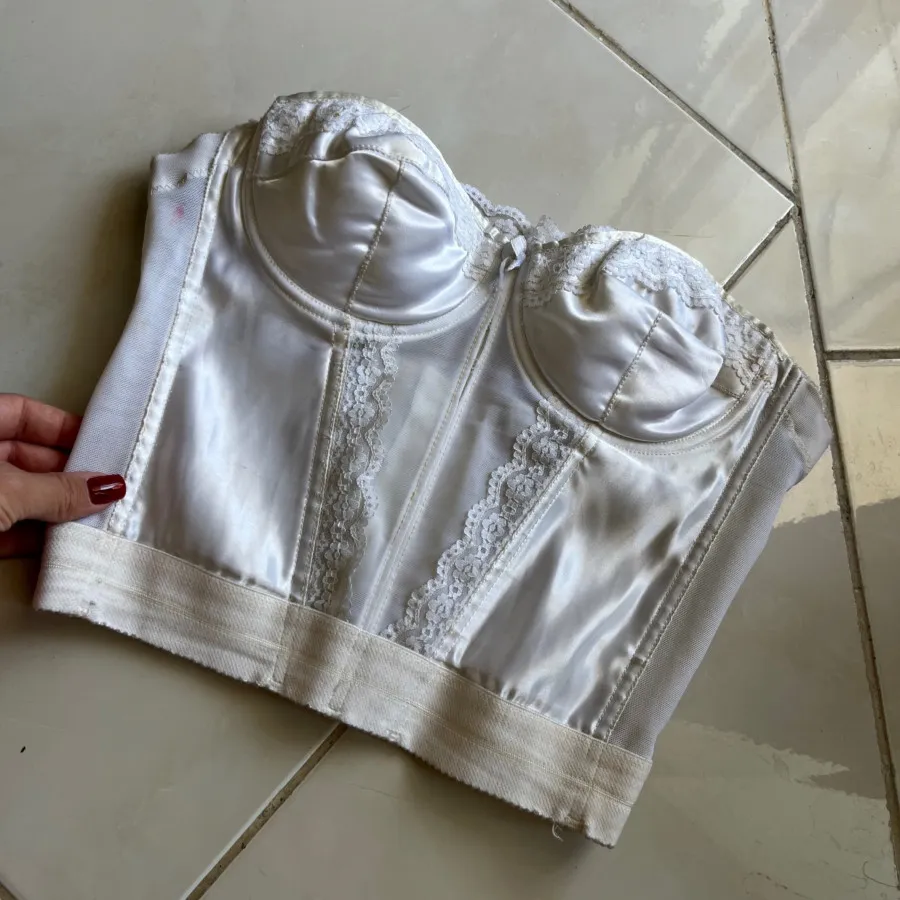 نیم تنه  آلمانی
