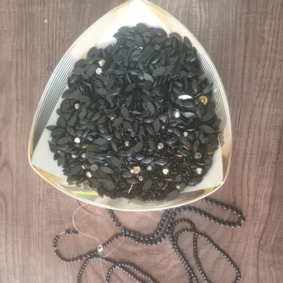 مروارید و سنگ