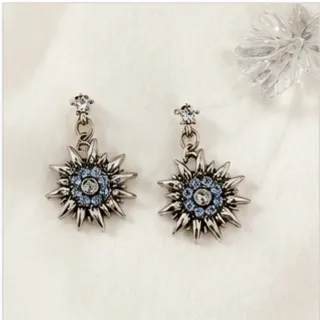 گوشواره گل وارداتی