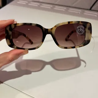 عینک آفتابی زنانه tosh