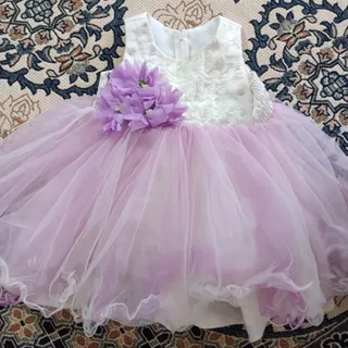 پیرهن بچگانه