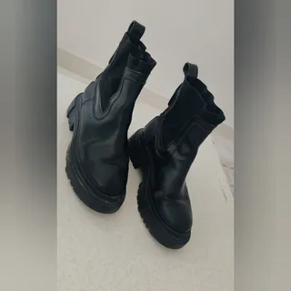 نیم بوت