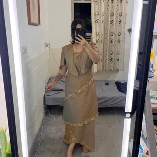 مجلسی با کت
