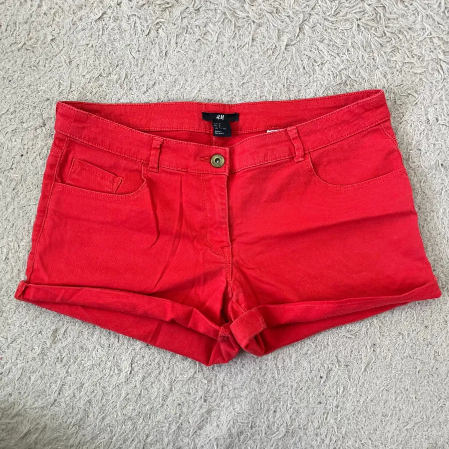 شورتک h&m