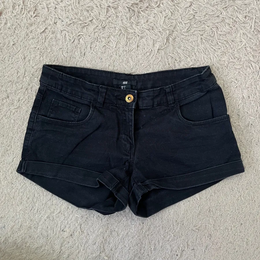 شورتک h&m