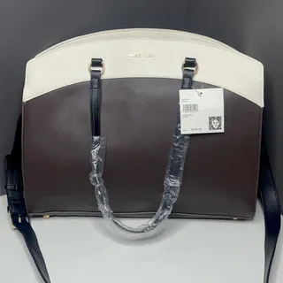 توت بگ ANNE KLEIN