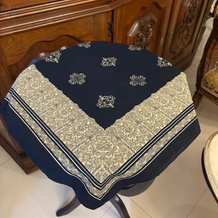 روسری زنانه