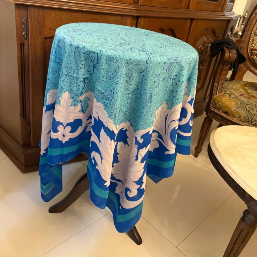 روسری زنانه