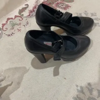 کفش چرم آندو