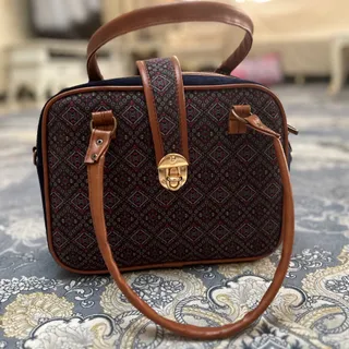 کیف سنتی مخمل