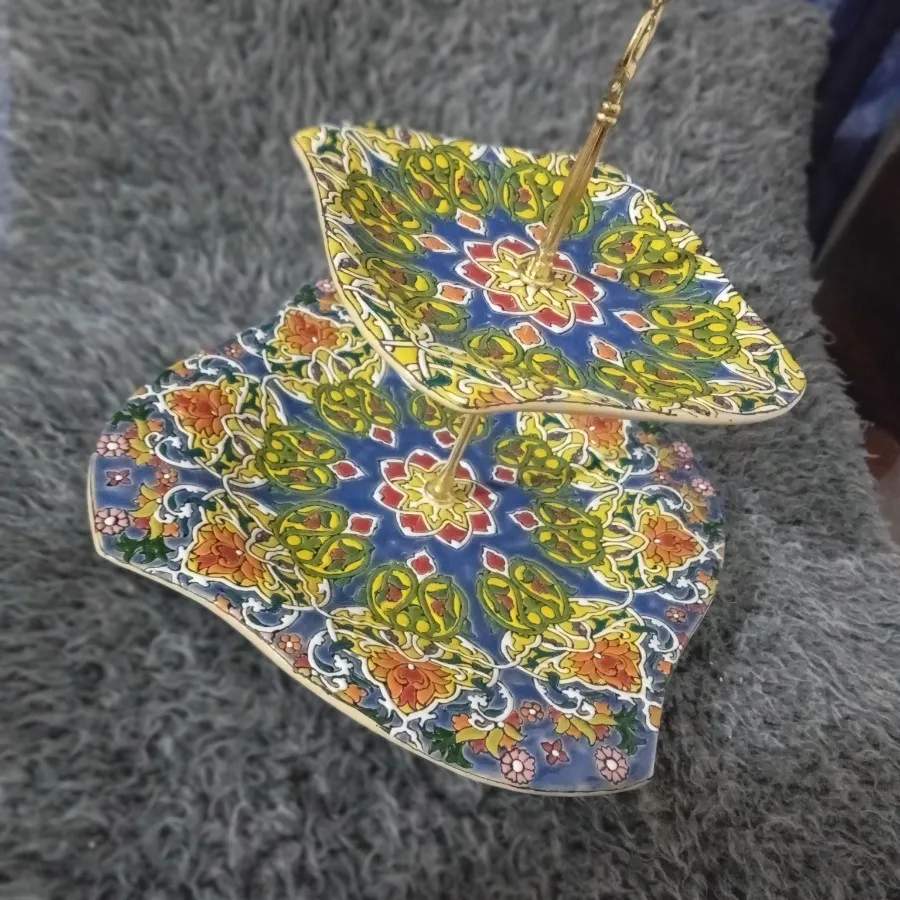 شیرینی خوری دو طبقه دفرمه