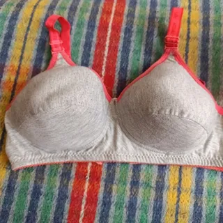 سوتین زنانه