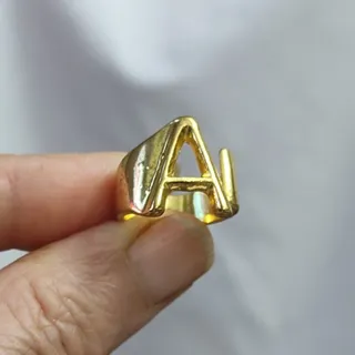 انگشتر حرف A